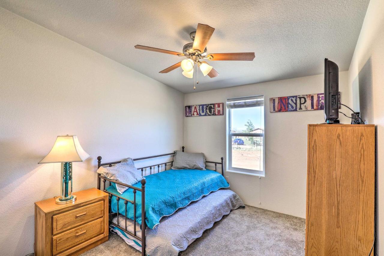 Desert Escape Off I-10 With Over 1 Enclosed Acre! Mescal Bagian luar foto